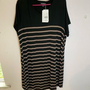 Relaxx by Exist, Black and Tan dress, Size 2X, New with tags